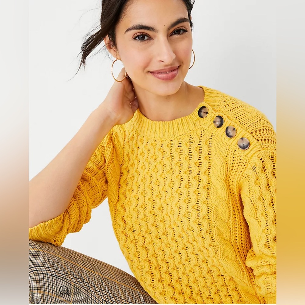 Ann Taylor NWT Mixed Cable Shoulder Button Sweater Yellow Size XL